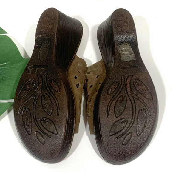 BORN Brown Suede Leather Wedged Cushioned Sandals Size 9 Womens - Picture 7 of 7